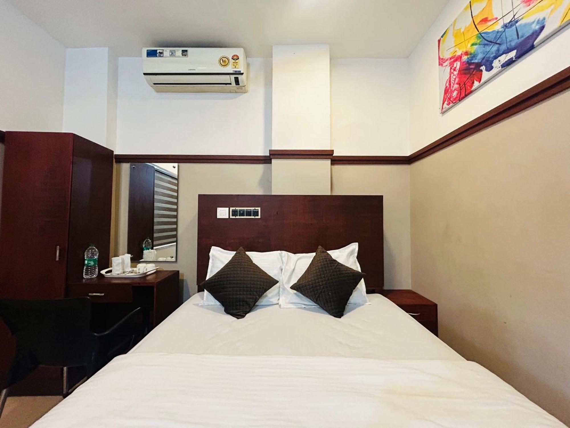 Rio Rooms Medical College โคชิโคด ภายนอก รูปภาพ